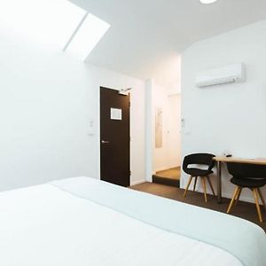 the BALMORAL KING INTERNAL SKYLIGHT ROOM 8